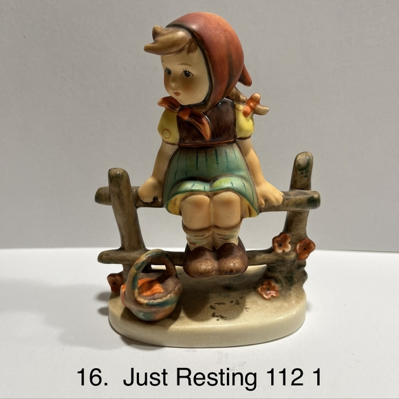 Hummel Goebel JUST RESTING Figurine #112/1 1938 Girl with Scarf Sitting on Fence - Picture 1 of 5